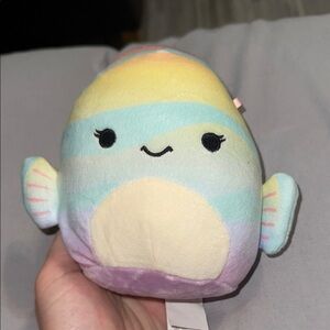 Canda the Fish 5” Adorable Squishmallow w/ Eyelashes